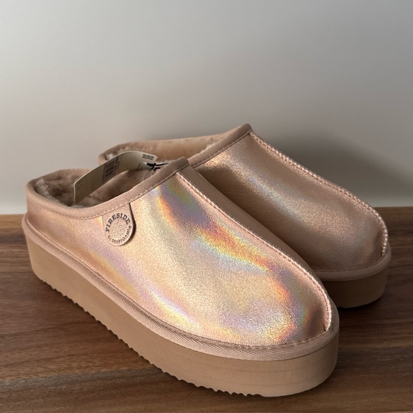 DEARFOAM Fireside Queenstown Shearling Platform Clog Slipper RoseGold 9 / 10 NEW - Picture 1 of 14